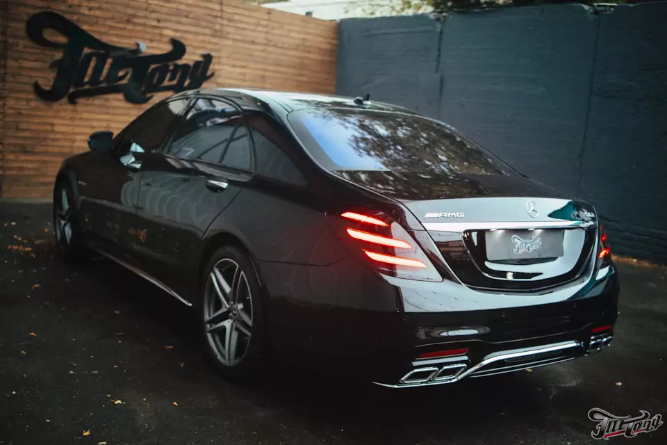 Кузовной ремонт для Mercedes S63 AMG: исправляем чужие ошибки!